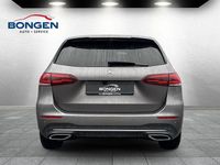 Gebraucht Mercedes B200 Progressive 163 PS (119 kW) 2021 Mountaingrau Van / Kleinbus