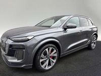 Neu Audi Q6 e-tron Performance 225 kW (306 PS) 2026 Daytonagrau perleffekt SUV