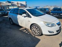 gebraucht Opel Astra Sports Tourer 150 Jahre turboschade