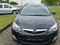 Gebraucht Opel Astra Design Edition 110 PS (80 kW) 2011 Schwarz Kombi