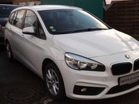 Gebraucht BMW 216 Advantage 116 PS (85 kW) 2016 Alpinweiss iii Van / Kleinbus