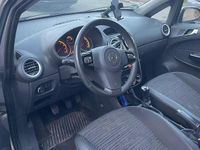 Gebraucht Opel Corsa Edition 69 PS (50 kW) 2014 Beige Kleinwagen