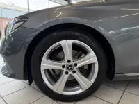 Usado Mercedes E220 Avantgarde 194 CV (142 kW) 2017 Gris Berlina