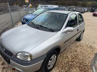 Gebraucht Opel Corsa 54 PS (39 kW) 2000 Silber Limousine