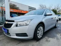 Gebraucht Chevrolet Cruze 113 PS (83 kW) 2010 Silber Limousine