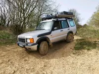 Gebraucht Land Rover Discovery 2 139 PS (102 kW) 1998 Silber SUV