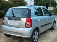 Gebraucht Kia Picanto 65 PS (47 kW) 2009 Silber Kleinwagen