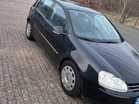 Gebraucht VW Golf V 101 PS (74 kW) 2004 Schwarz Kleinwagen