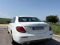 Gebraucht Mercedes E200 Avantgarde 184 PS (135 kW) 2016 Weiß Limousine