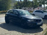 Gebraucht BMW 118 143 PS (105 kW) 2011 Schwarz Kleinwagen