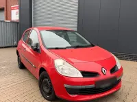 Używany Renault Clio II 2006 Czerwony Hatchback