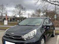 Gebraucht Kia Rio DREAM-TEAM Edition 75 PS (55 kW) 2014 Limousine