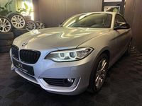 Gebraucht BMW 220 Advantage 184 PS (135 kW) 2016 Silber Coupé