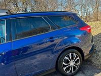 Second-hand Ford Focus 120 CP (88 kW) 2015 Albastru Break
