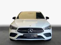 Gebraucht Mercedes CLA250 160 PS (117 kW) 2023 Polarweiß Coupé