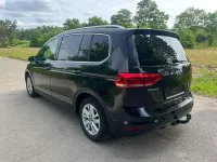 Gebraucht VW Touran 116 PS (85 kW) 2020 Schwarz Van / Kleinbus