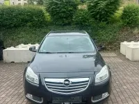 Gebraucht Opel Insignia Edition 160 PS (117 kW) 2012 Schwarz Kombi