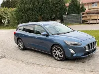Używany Ford Focus Titanium 182 KM (133 kW) 2019 Niebieski Kombi