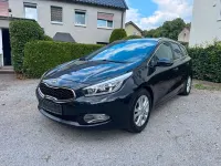 Gebraucht Kia Ceed DREAM-TEAM Edition 135 PS (99 kW) 2015 Schwarz Kleinwagen