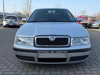 Gebraucht Skoda Octavia Ambiente 102 PS (75 kW) 2001 Silber Limousine