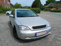 Gebraucht Opel Astra 116 PS (85 kW) 2001 Silber Coupé