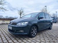Gebraucht VW Sharan 140 PS (102 kW) 2012 Grau Van / Kleinbus