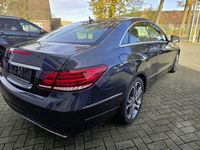 Gebraucht Mercedes E220 170 PS (125 kW) 2015 Grau Coupé