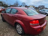 Gebraucht Dodge Avenger 156 PS (114 kW) 2008 Rot Limousine