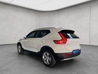 Gebraucht Volvo XC40 Momentum 163 PS (119 kW) 2021 Weiß SUV