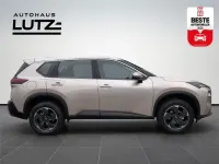Neu Nissan X-Trail 360º 163 PS (119 kW) 2025 Silber SUV