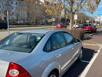 Gebraucht Ford Focus 115 PS (84 kW) 2005 Silber Limousine