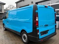Gebraucht Renault Trafic Komfort 150 PS (110 kW) 2022 Blau Van / Kleinbus