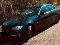 Gebraucht BMW 318 Cabriolet 143 PS (105 kW) 2011 Schwarz Cabrio