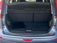 Second-hand Nissan Note 88 CP (64 kW) 2009 Andere farben Hatchback