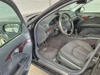 Gebraucht Mercedes E220 Classic 150 PS (110 kW) 2003 Schwarz Limousine