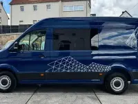 Gebraucht VW Crafter 140 PS (102 kW) 2022 Deep ocean blue Van