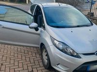 Gebraucht Ford Fiesta 2009 Silber Kleinwagen