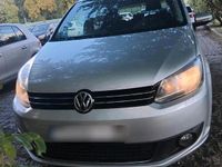 Gebraucht VW Touran 2010 Silber Van / Kleinbus