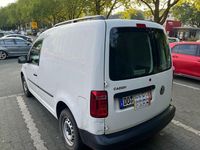 Gebraucht VW Caddy 102 PS (75 kW) 2020 Schwarz Van / Kleinbus