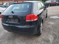 Gebraucht Audi A3 Ambiente 140 PS (102 kW) 2006 Violett Limousine