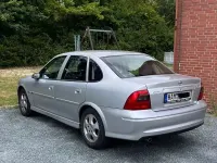 Gebraucht Opel Vectra 101 PS (74 kW) 2001 Grau Limousine