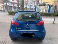 Gebraucht Mitsubishi Colt 70 PS (51 kW) 2007 Blau Kleinwagen