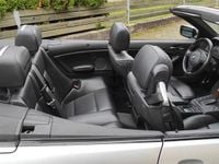 Gebraucht BMW 330 Cabriolet 231 PS (169 kW) 2002 Silber Cabrio