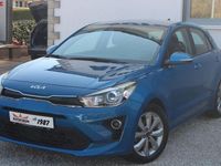 Używany Kia Rio Vision 101 KM (74 kW) 2023 Niebieski Hatchback