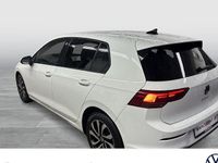 Gebraucht VW Golf VIII Active 150 PS (110 kW) 2022 Pure white Limousine