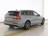 Gebraucht Volvo V60 Plus 197 PS (144 kW) 2025 Vapour grey Kombi