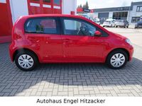 Gebraucht VW up! move up! 107 PS (78 kW) 2019 Rot Kleinwagen