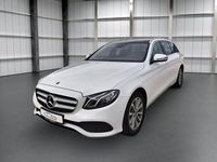 Gebraucht Mercedes E220 194 PS (142 kW) 2018 Weiß Limousine
