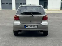Gebraucht Toyota Yaris Sol 87 PS (63 kW) 2005 Grau Limousine
