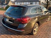 Gebraucht Opel Astra Edition 120 PS (88 kW) 2014 Schwarz Kombi